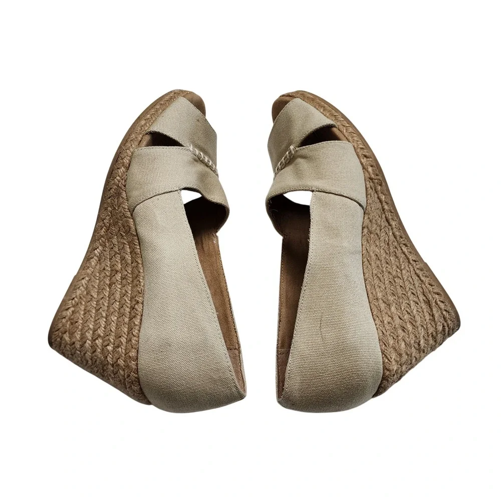 GH Bass & Co Womens Andi Wedge‎ Espadrilles Size 10 Beige Canvas Peep Toe Summer